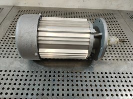 Bernardo CS250 machine motor 400v (4)